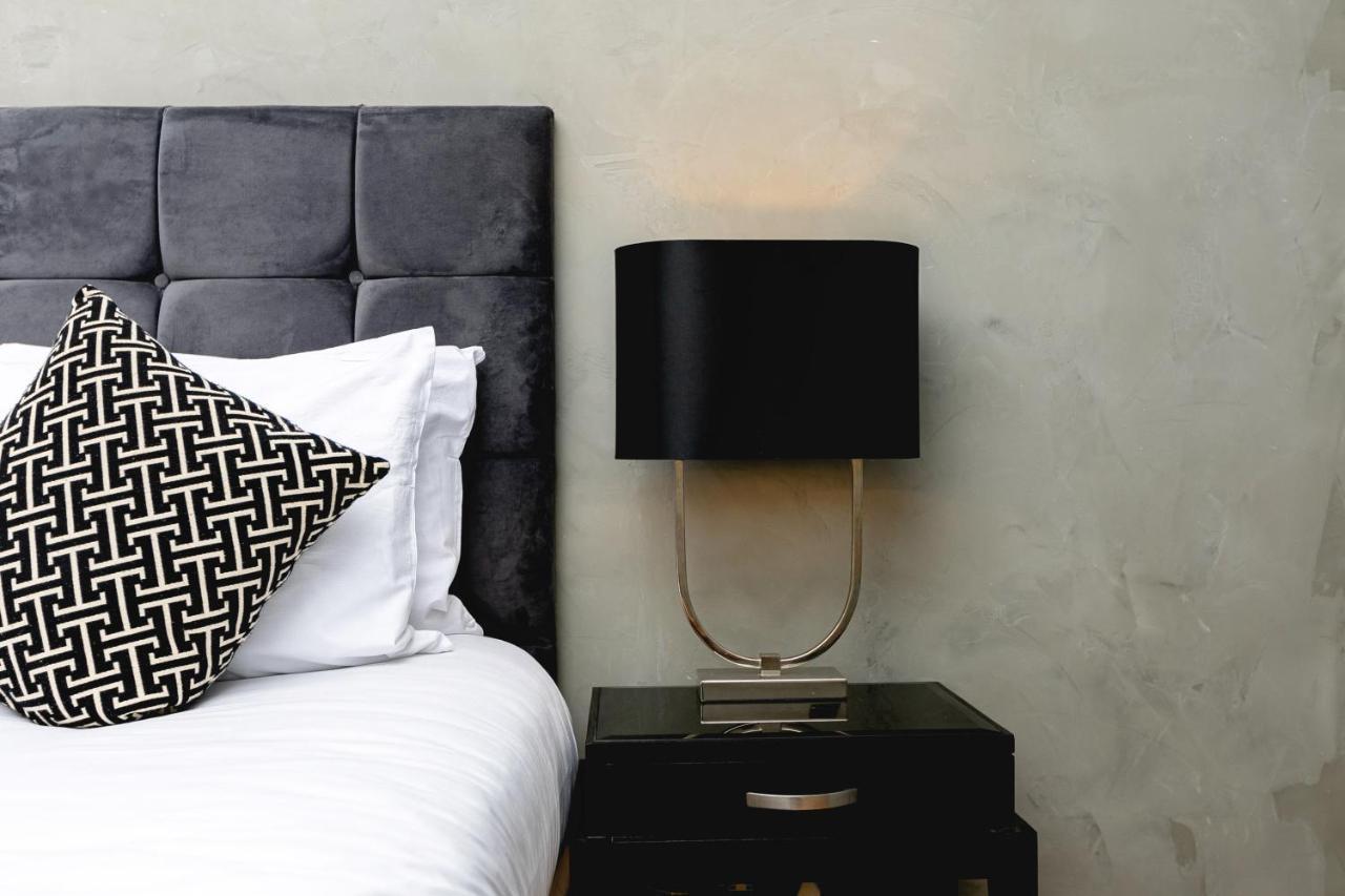 Penthousestays Nr Notting Hill - Luxury 2 Bedroom King Bed Apartment - Near Portobello Road Londra Esterno foto